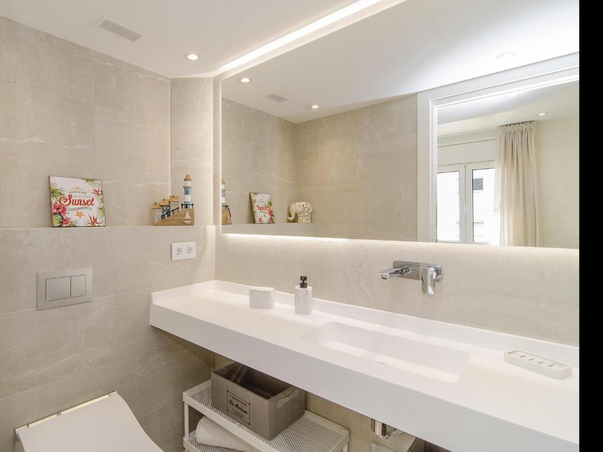 Sitges Spaces Oasis Suites- 4 Bedroom, 4 Ensuite Bathrooms, Terrace, Pool, Sitges Centre Luaran gambar