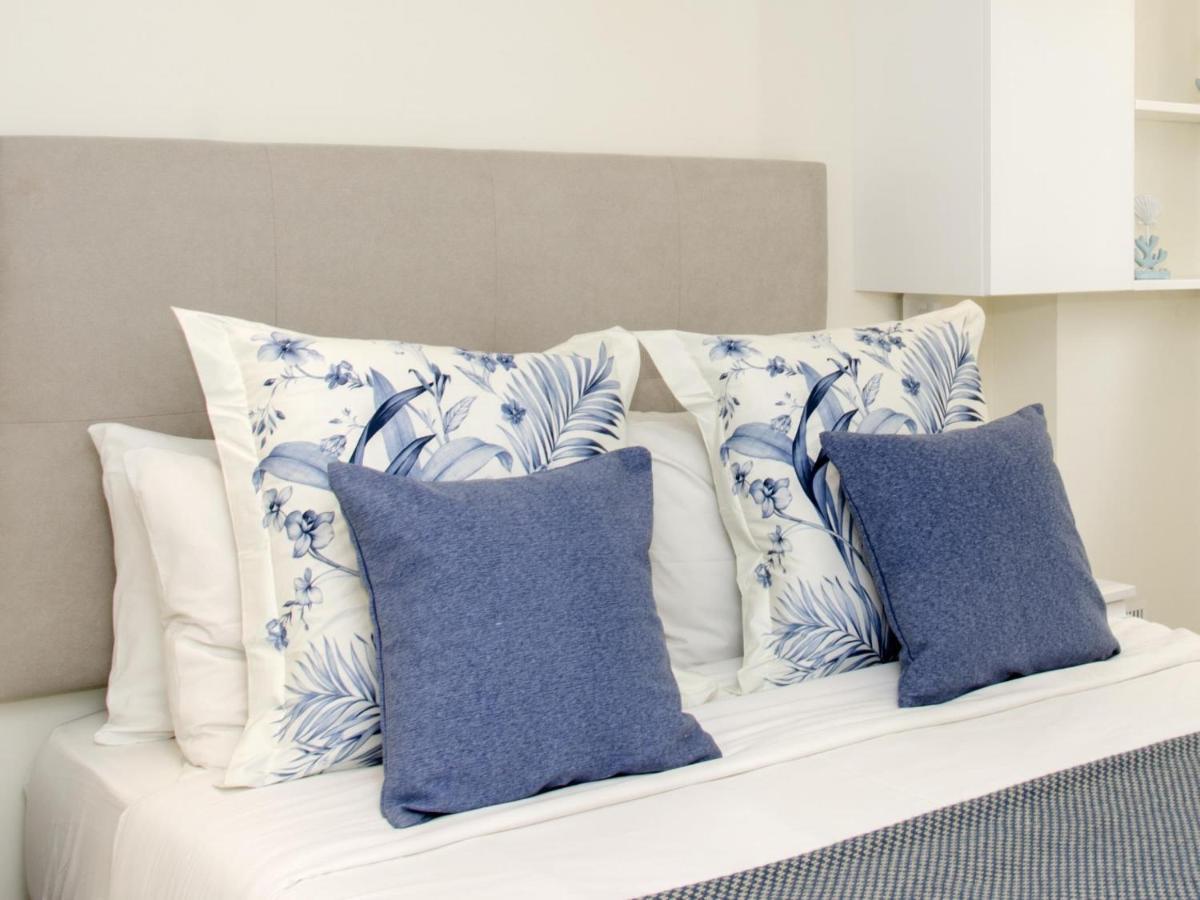Sitges Spaces Oasis Suites- 4 Bedroom, 4 Ensuite Bathrooms, Terrace, Pool, Sitges Centre Luaran gambar