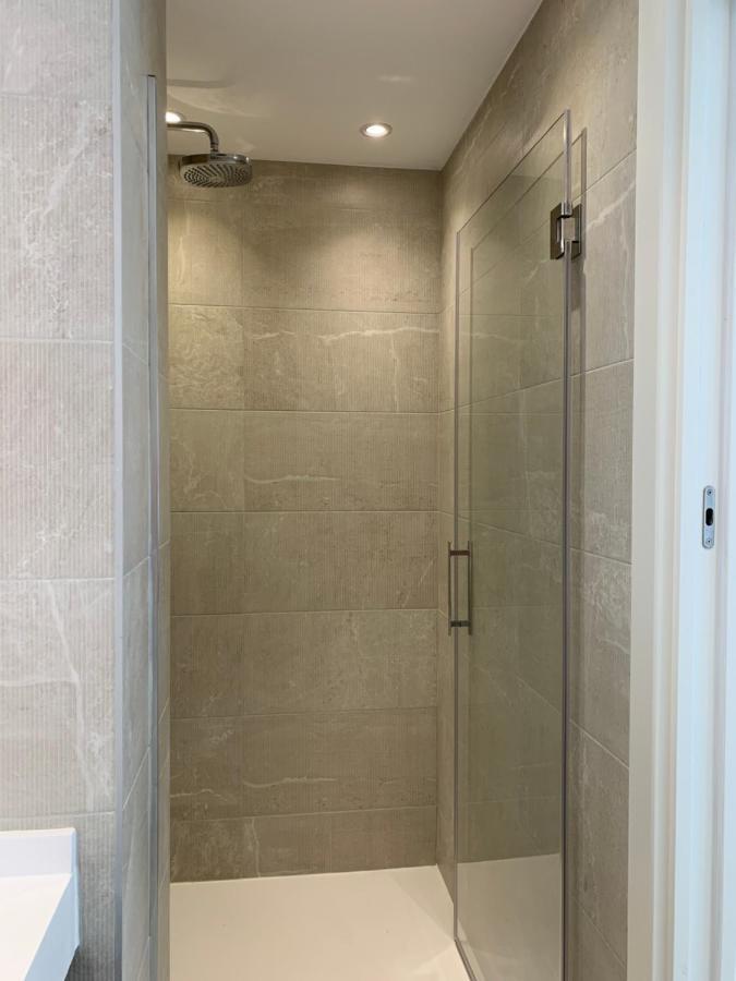 Sitges Spaces Oasis Suites- 4 Bedroom, 4 Ensuite Bathrooms, Terrace, Pool, Sitges Centre Luaran gambar
