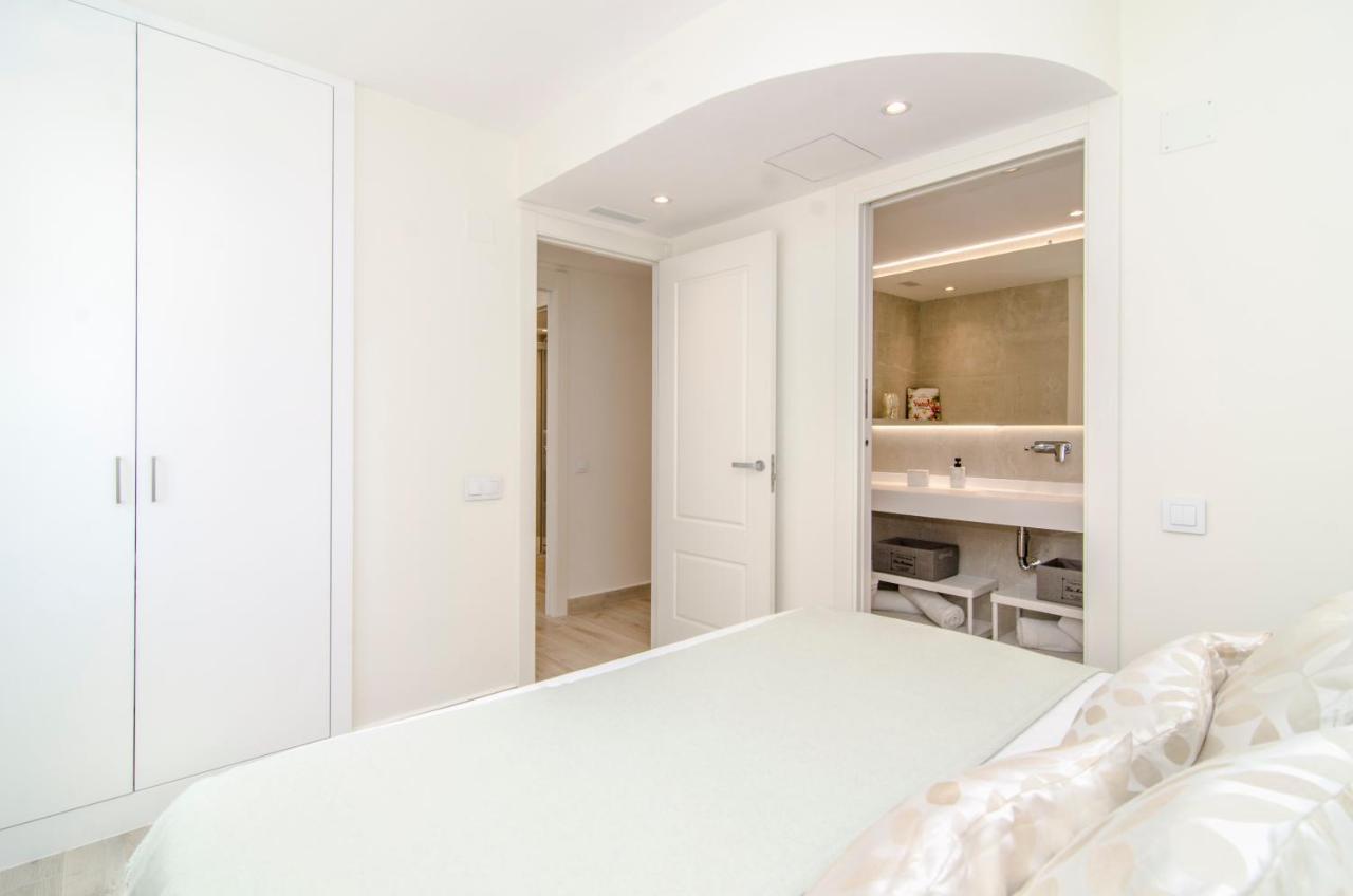 Sitges Spaces Oasis Suites- 4 Bedroom, 4 Ensuite Bathrooms, Terrace, Pool, Sitges Centre Luaran gambar